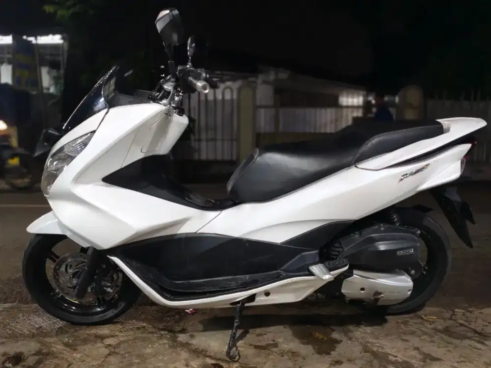 PCX CBU 2017 PAJAK HIDUP. SUDAH KEYLES