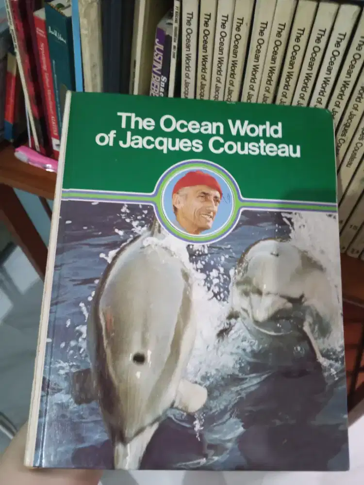 Vintage Encyclopedia The Ocean World of Jacques Cousteau 21 Volumes