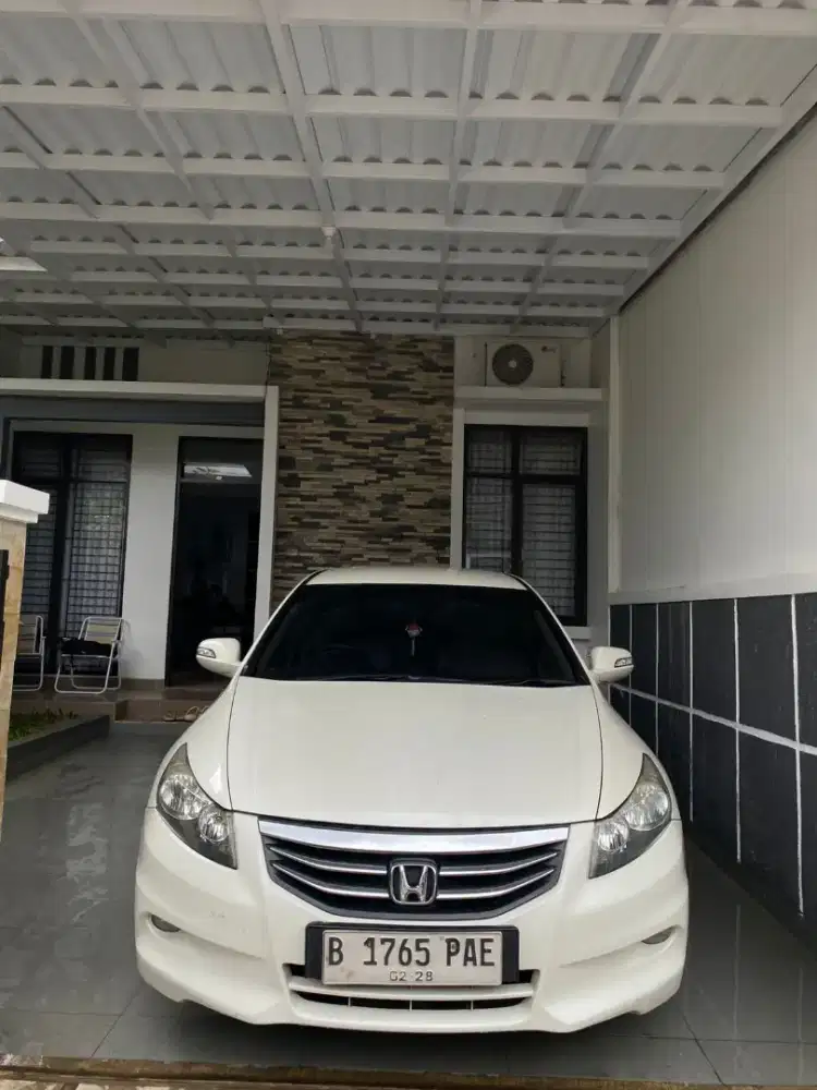 Honda Accord 2012 Bensin