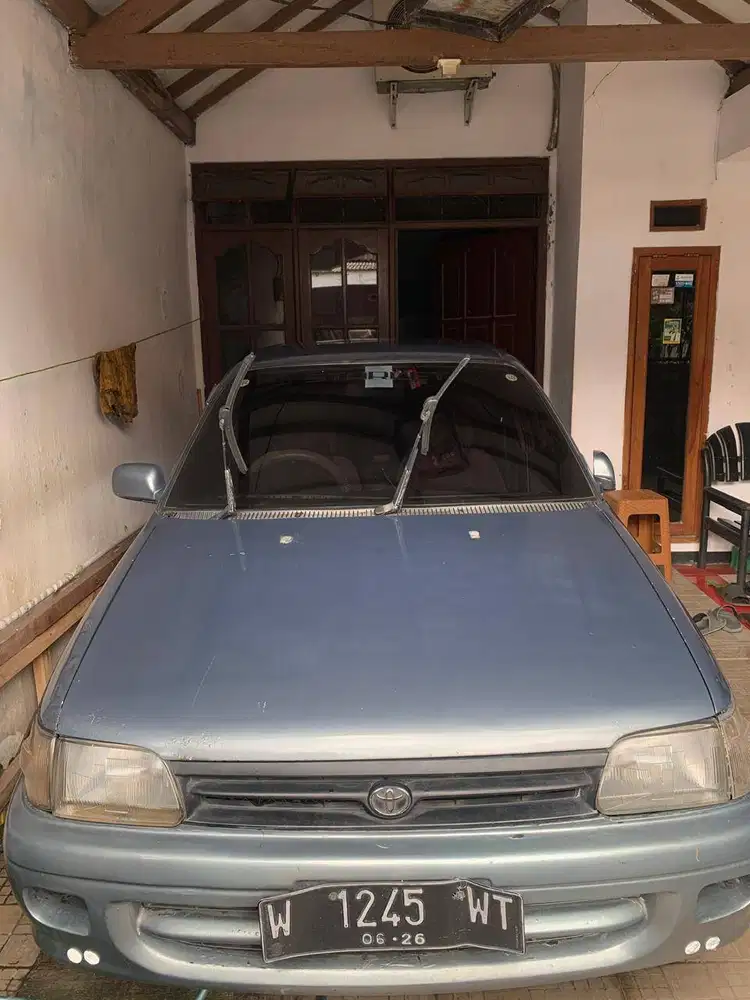 Toyota Starlet 1993 (Abu-Abu Metalic)
