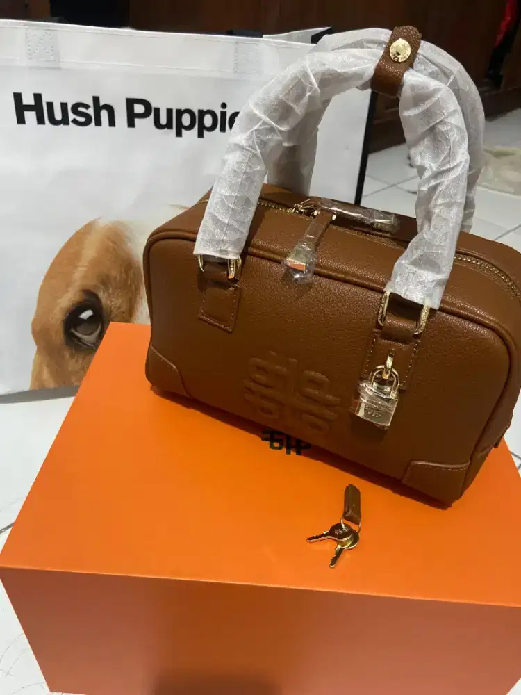 Hush Puppies Tas Wanita Meyers Satchel (S)