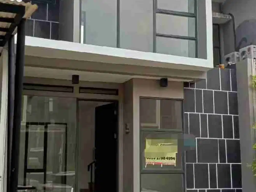 GOLDEN PARK 2 CISAUK bsd dijual cepat Rumah sudah di renov siap huni