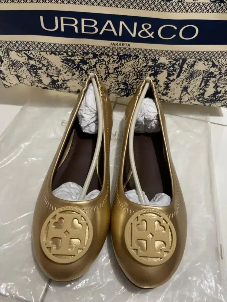 Urban&co Flat Shoes Gold