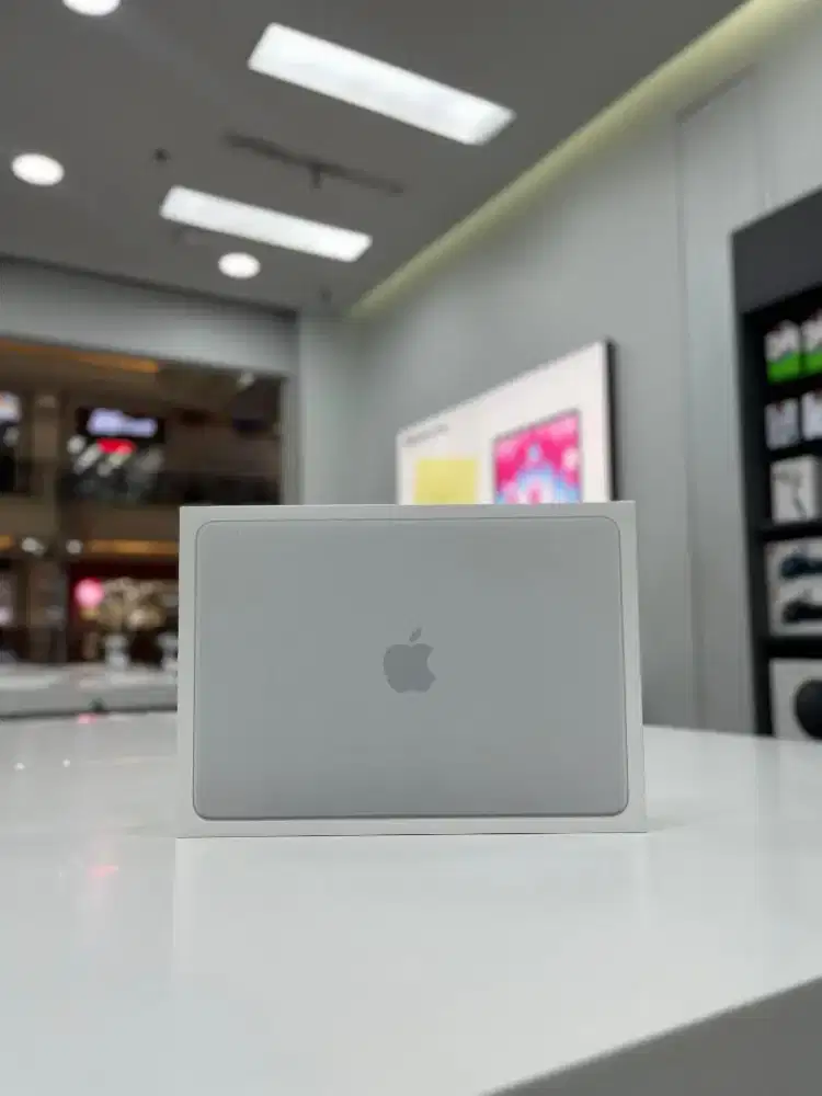 PROMO CICILAN MACBOOK NEO 256GB SILVER