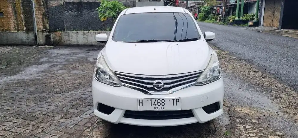 Grand livina sv 1.5 MT