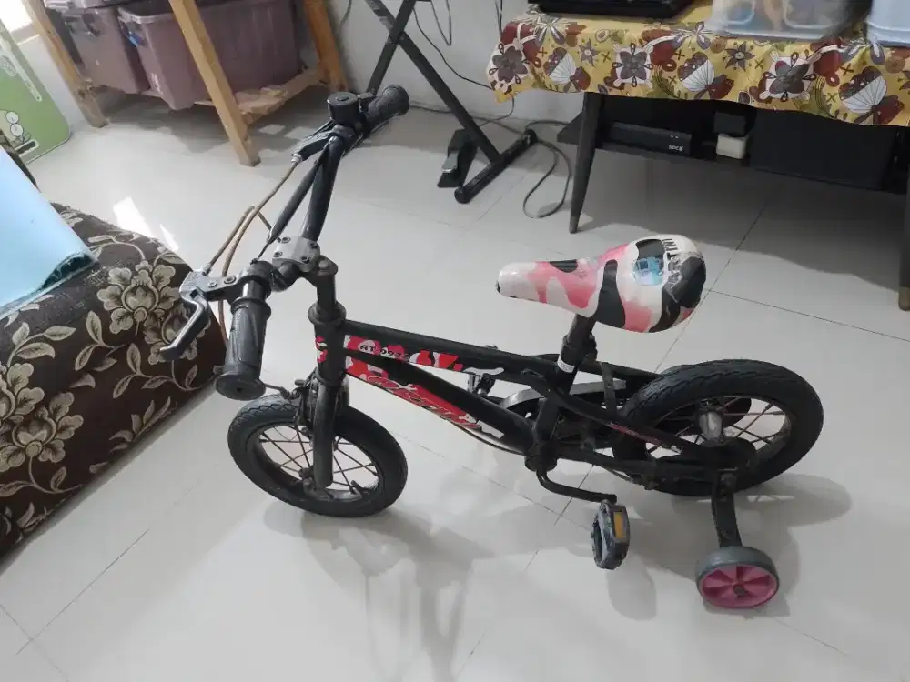 Sepeda anak BMX Artini ukuran 12