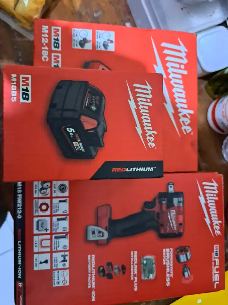 Milwaukee Combo Set M18 FHIW2F12 High Torque Impact Wrench 1/2