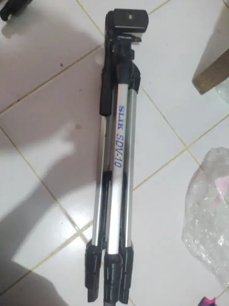 Dijual 2 Tripod Kamera