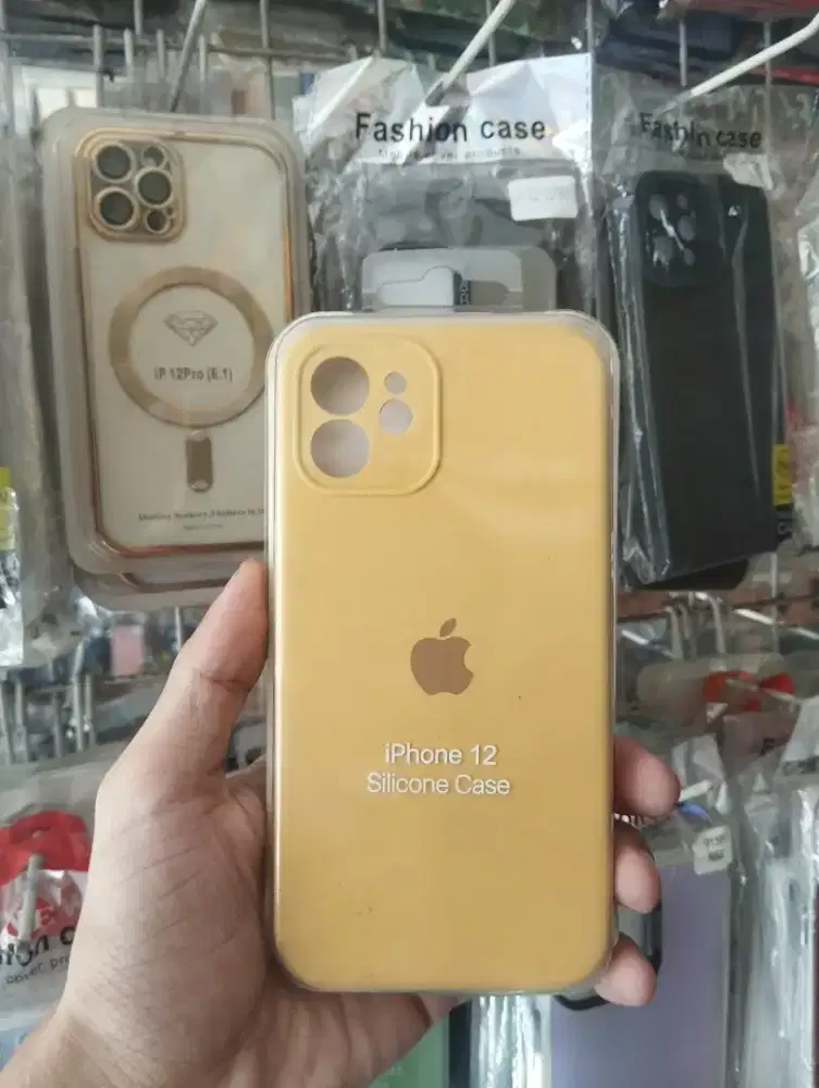 case oricase iphone 12