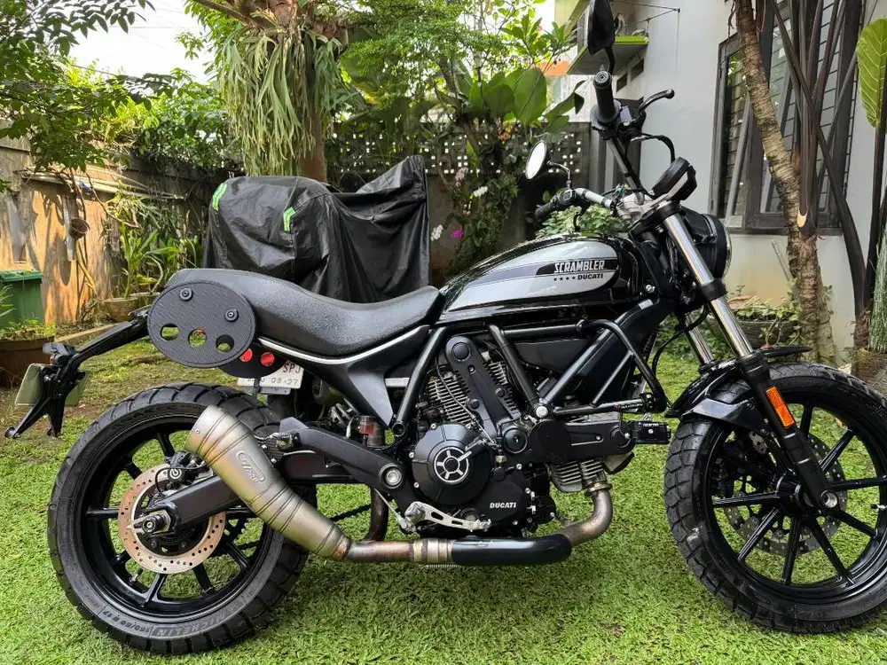 Ducati Scrambler sixty2
