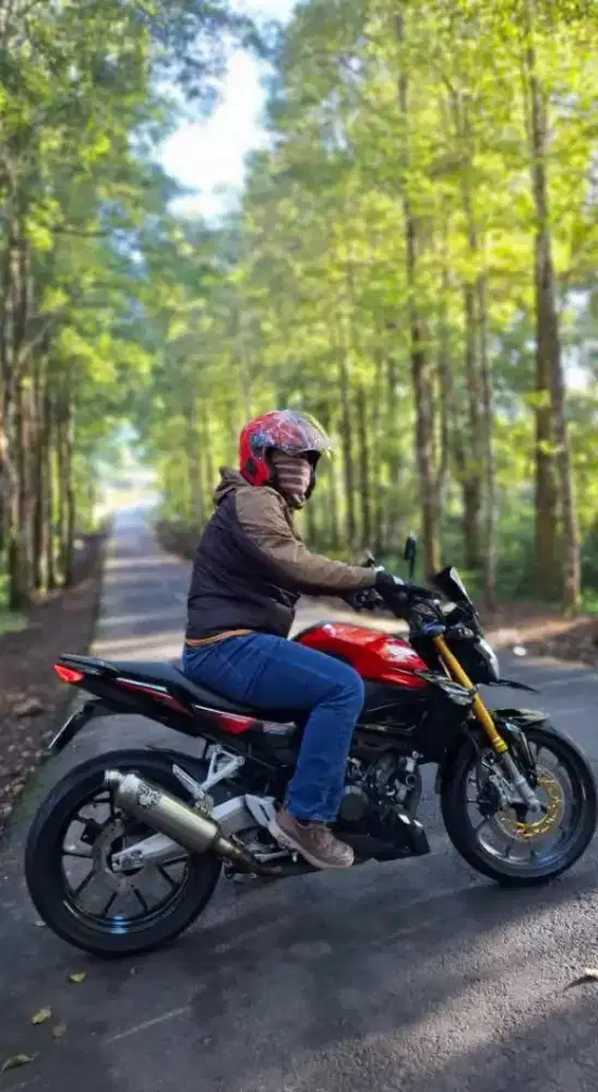 Honda CB 2022 LOW KM Istimewa Plat B Jaktim