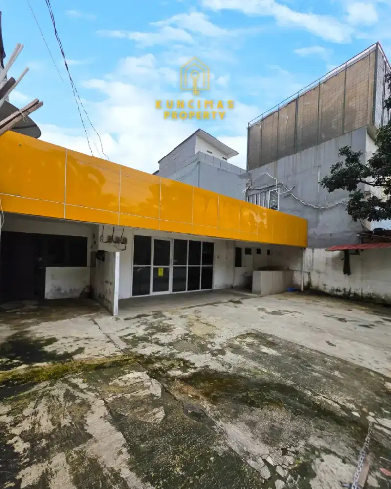 Rumah komersil di Asem Baris Raya dekat sekali dengan perkantoran