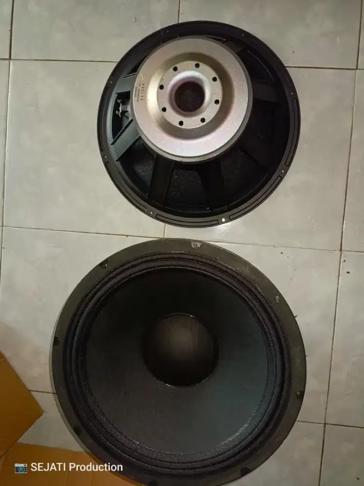 Speaker 18 inc Yamaha Ori