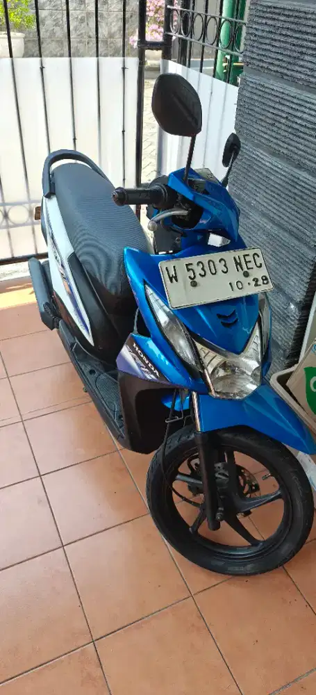 Dijual Cepat Beat fi 2013 kondisi normal terawat