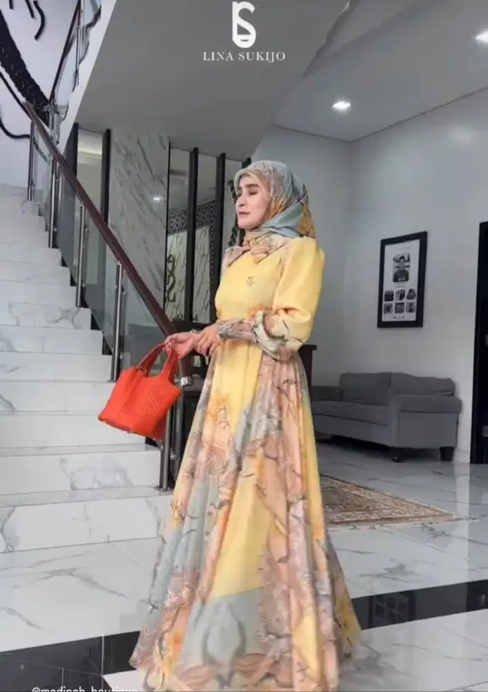 Prevoled  Baju Brand Lina Sukijo