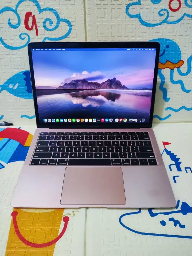 Ready MacBook air retina 13in 2019 core i5 ram 8 ssd 256gb