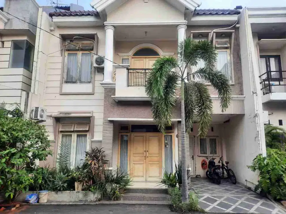 Rumah 2lantai Siap Huni Dlm Komplek Keamanan 24Jam Akses 2Mbl Condet