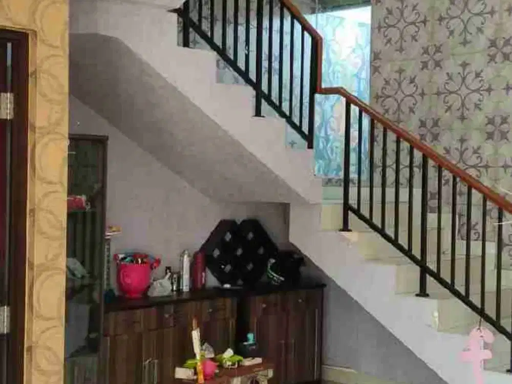 Dijual Rumah 2,5 lantai di Cluster Arana Harapan Indah