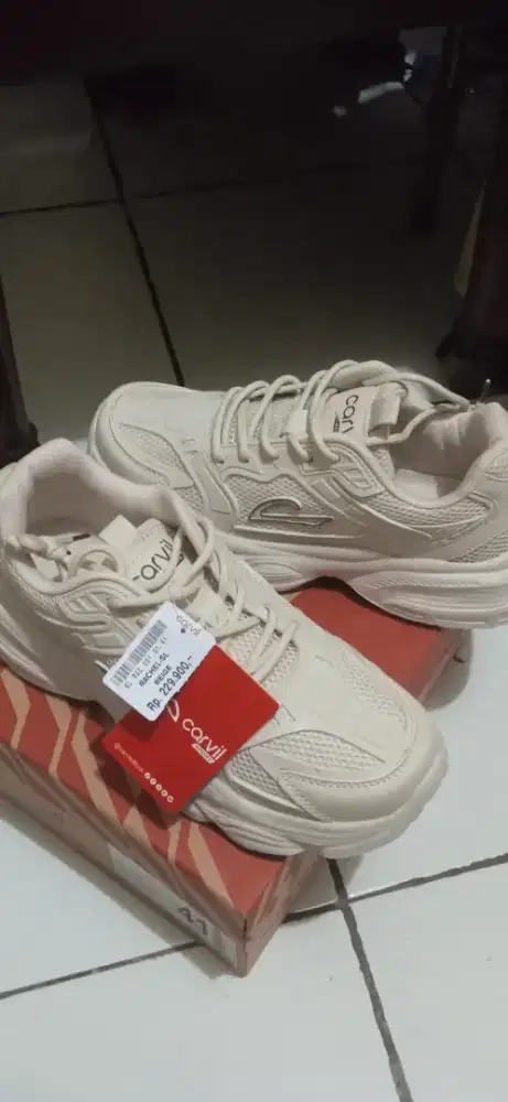 Carvil Sepatu Wanita Rachel - Beige Bagy