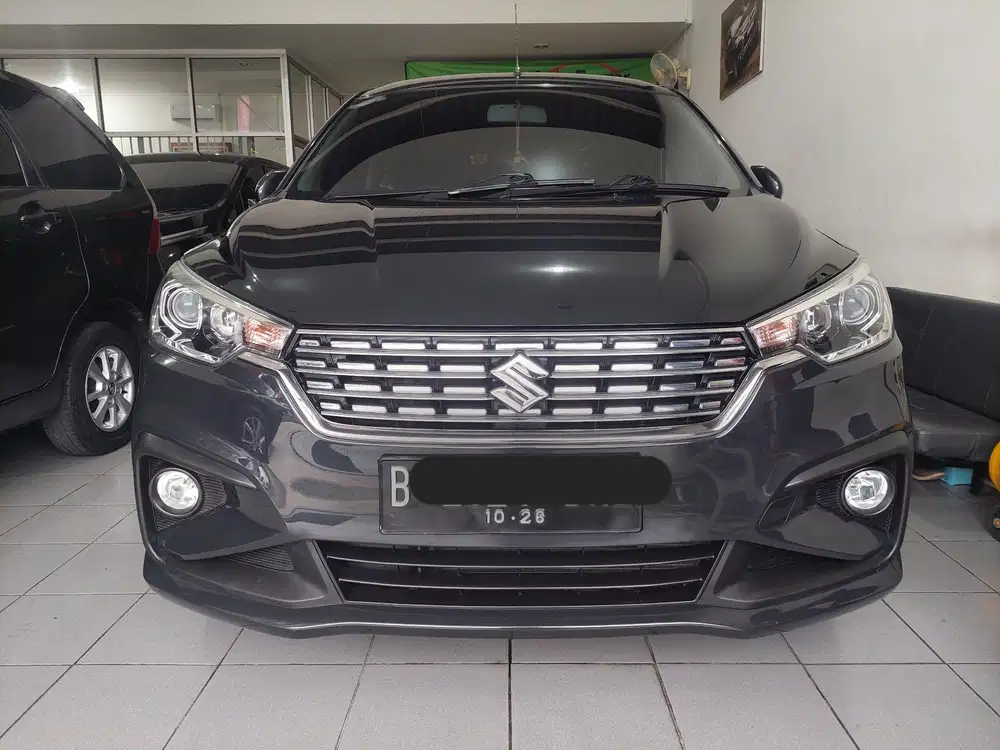 DP 25jt Ertiga GX 2021 Hitam