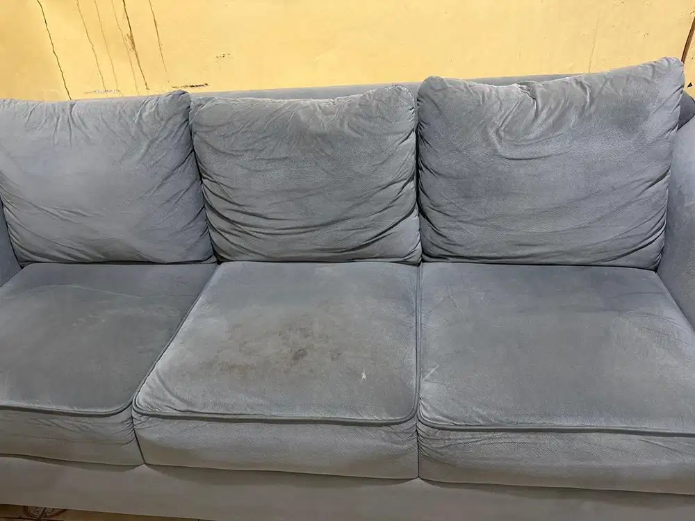 Sofa second like NEW