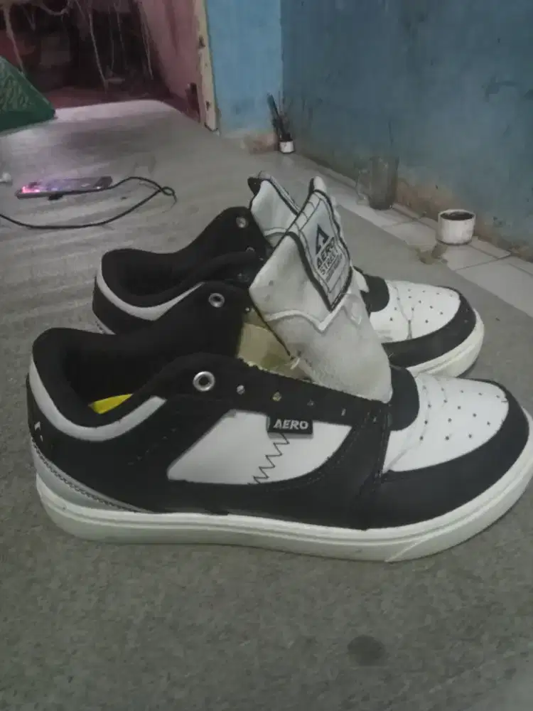 Sepatu AERO size 41 harga 75 ribu