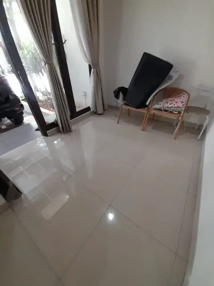 Disewakan rumah rapi jakarta garden city jakarta timur