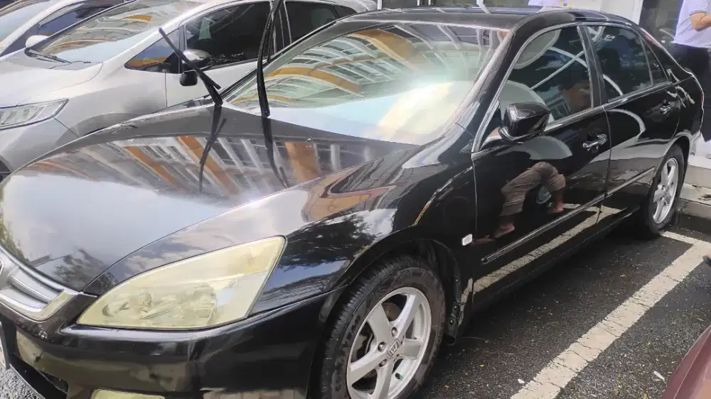 Accord CM5 2004 Manual M/T Pemakaian Pribadi