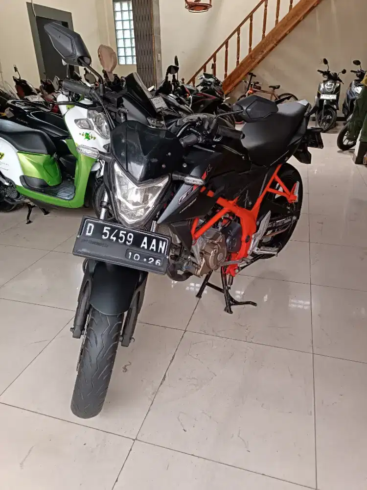 NEW HONDA CB 150 R STREET FIRE 2016
