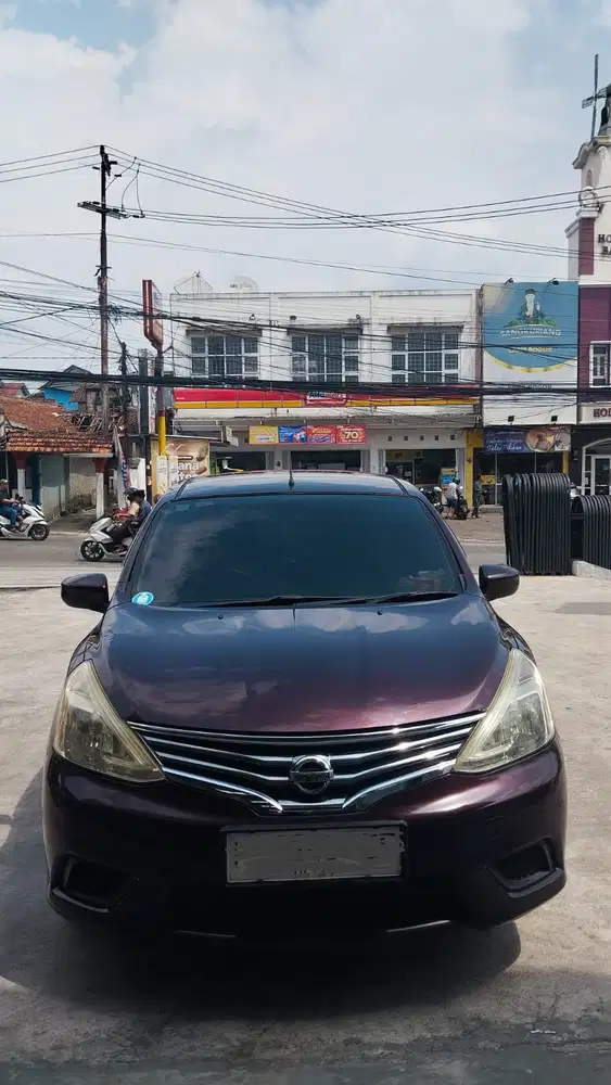 Nissan Grand livina 2013 Bensin