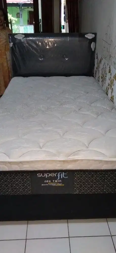 Kasur spring bed merek Comforta