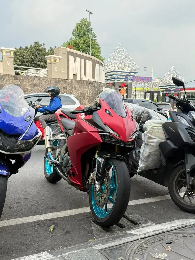 Cbr250rr non sp