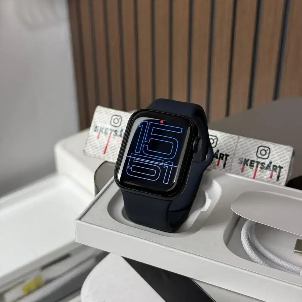 Apple Watch SE Gen 3 40mm Black iwatch Battery Health 100%