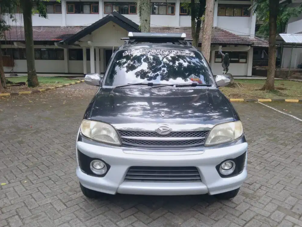 Dijual Daihatsu Taruna FGX OXXY th 2006 1.5 M/T