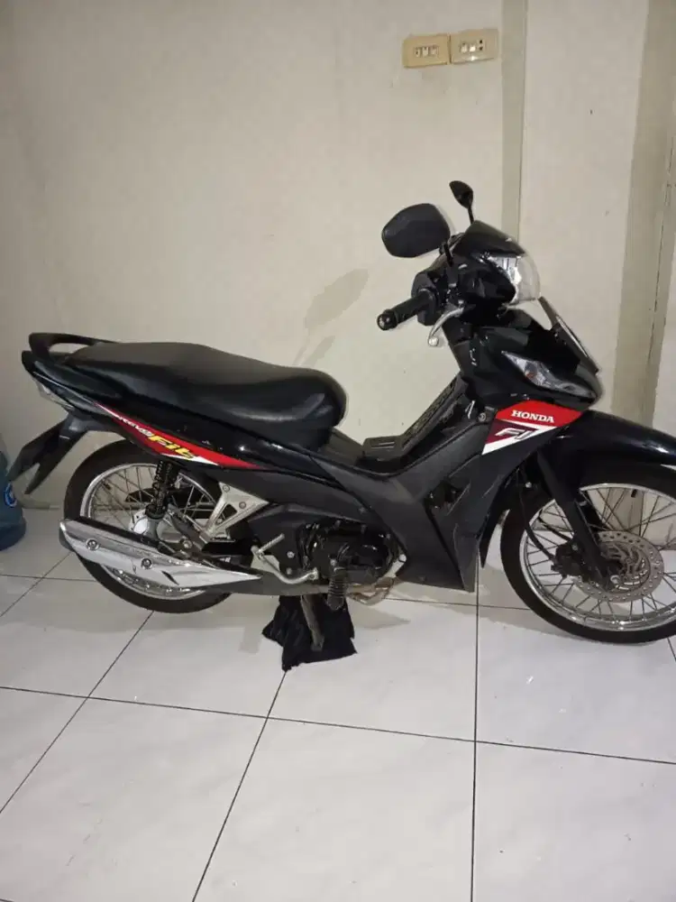 Honda Revo Fit 2024 MT