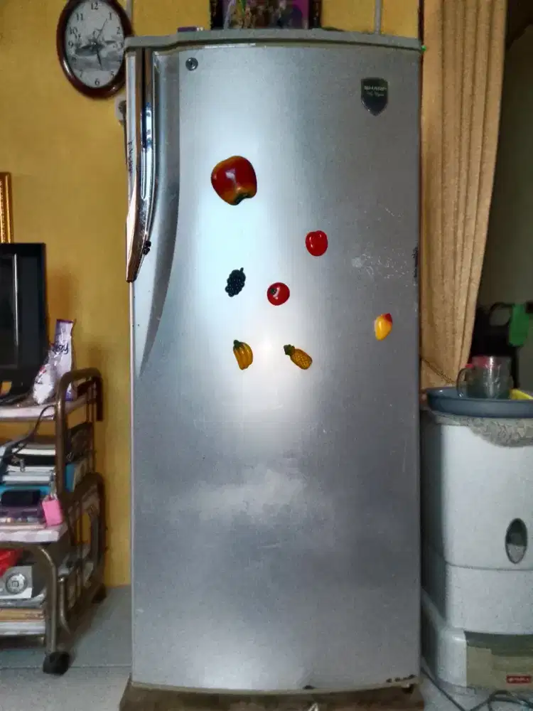 Kulkas Sharp 1 pintu