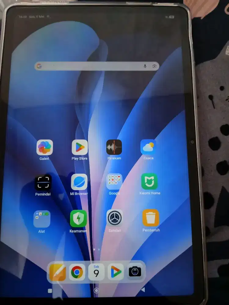 Di jual cepat bu, tablet xiomi pad 2 baru pemakaian 2 hari ori resmi
