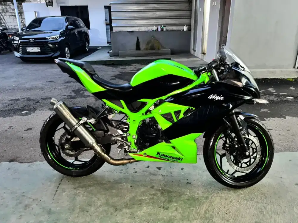KAWASAKI MOTOR NINJA 250
