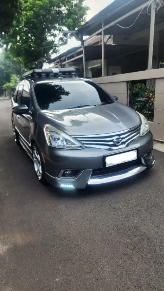 Nissan Grand Livina XV AT 2018 - Special Version