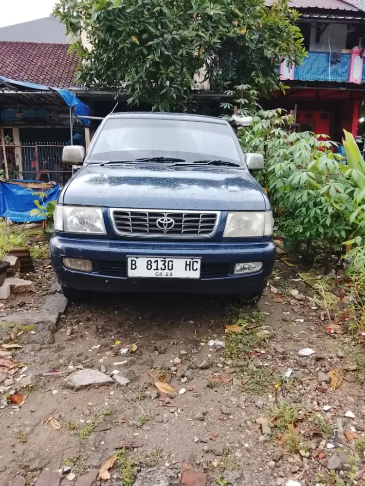 Kijang LGX 1,8 tahun 2001