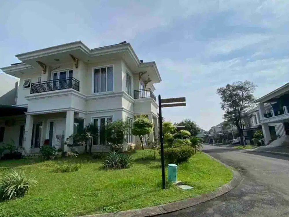 Turun Harga Rumah Cantik Posisi Hoek Full Furnished Kota Wisata Cibubur