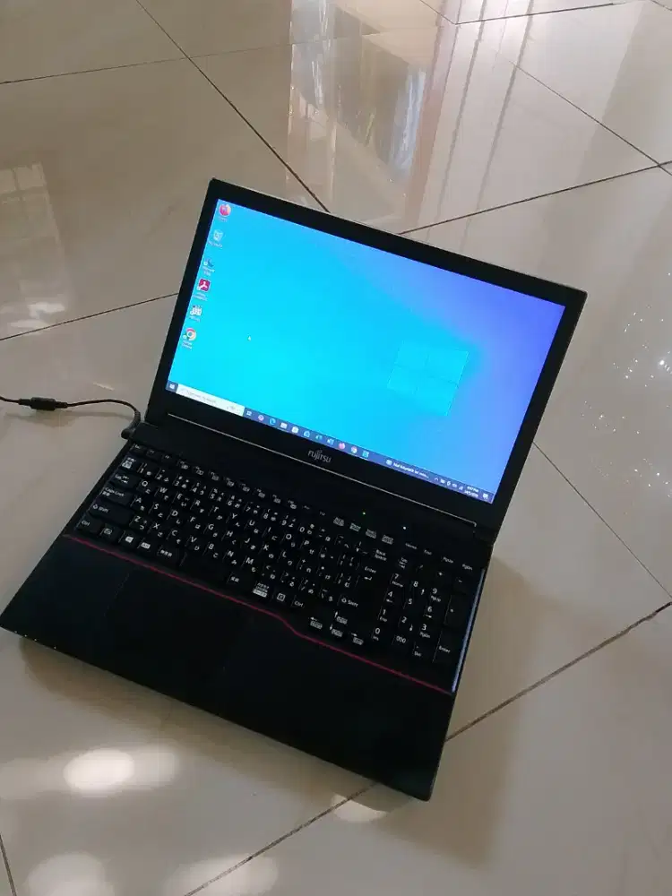 Laptop Fujitsu intel i5 4310m Ram 8gb Ssd 128gb