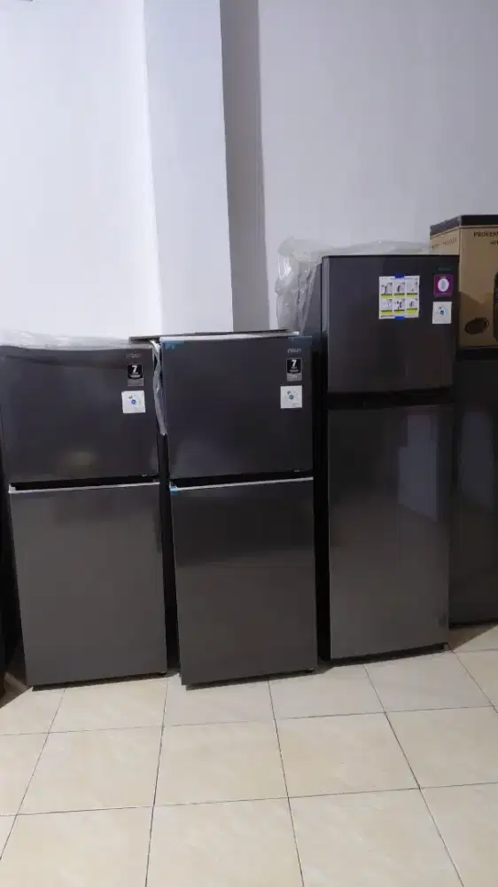 Kulkas 2pintu gress ori aqua &sharp