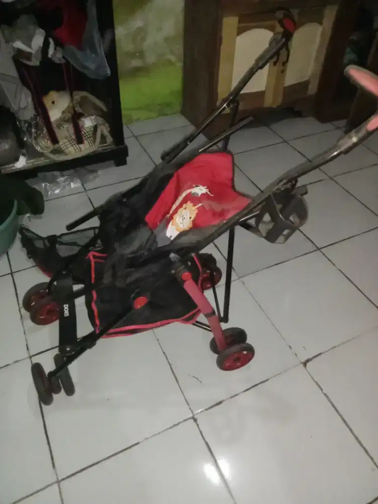 Stroler buat bayi masih layak pakai