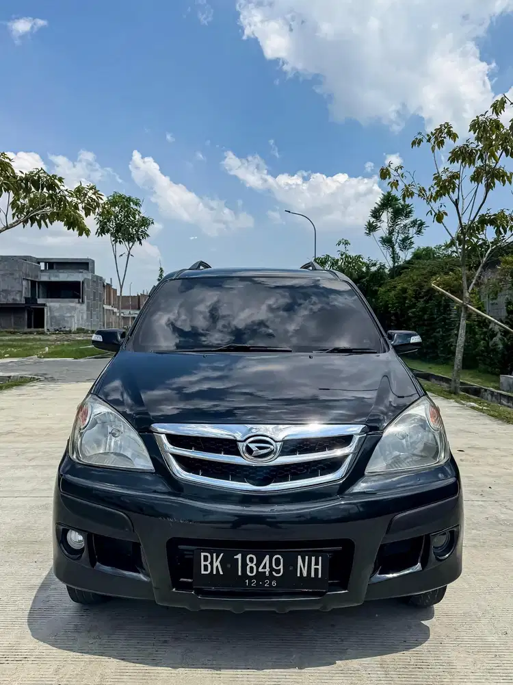 Daihatsu Xenia 1.0 Li 2011 A/T