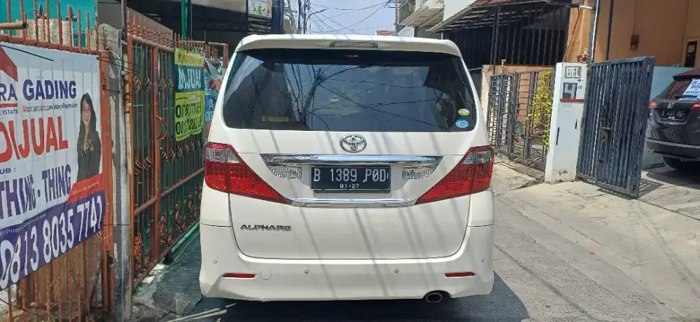 TOYOTA ALPHRATD S 2011/2012..