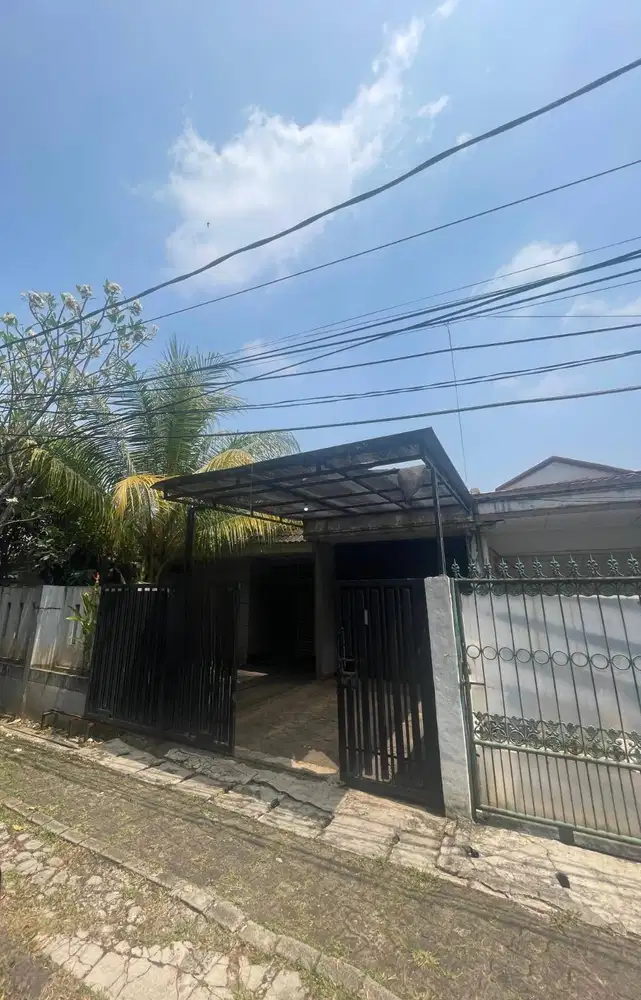 Jual Cepat !! Rumah Tanah Luas aman nyaman bebas banjir BSD Strategis