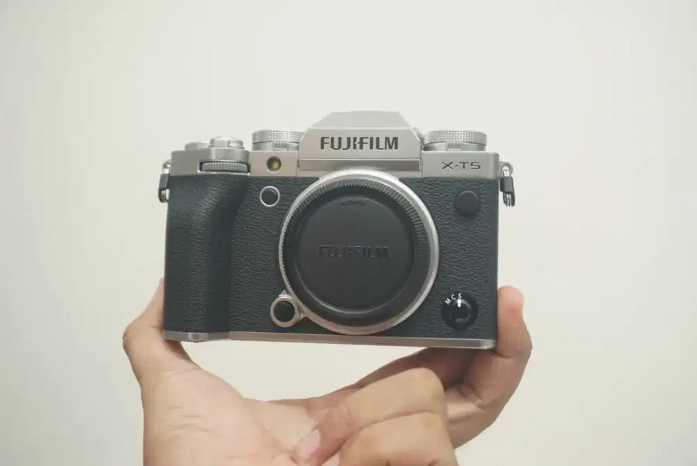 FUJI XT5 SC 2xxx GARANSI ON FUJIFILM X-T5 XT-5 KAMERA MIRRORLESS