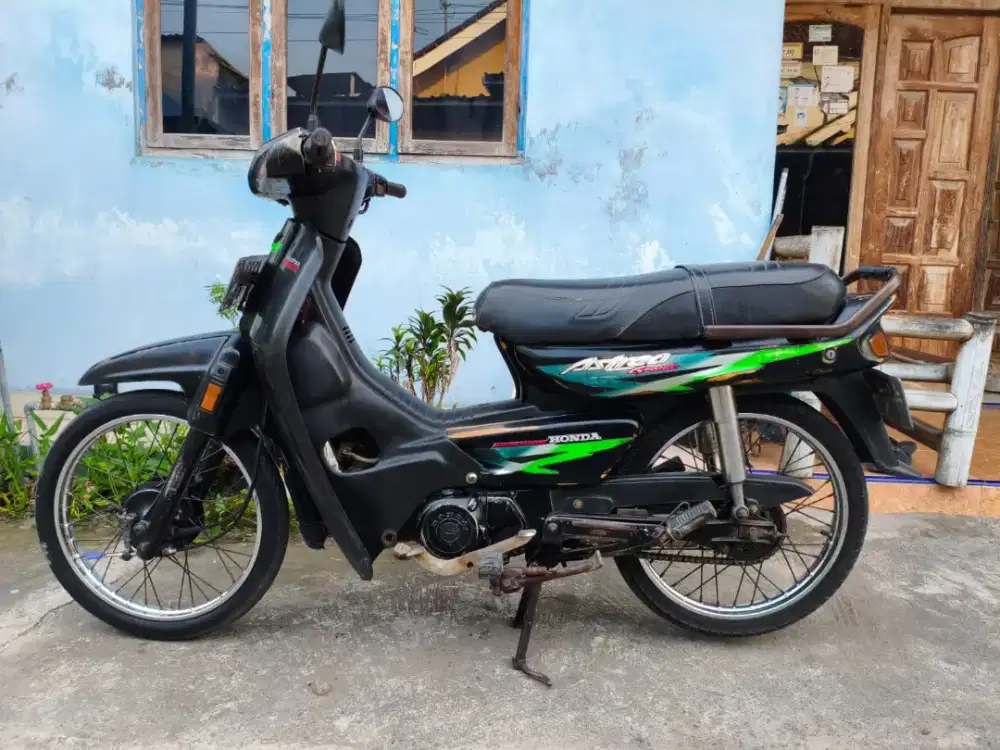 Astrea honda grand