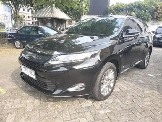 PROMO Low Angsuran Toyota Harrier 2.0 Bensin-AT 2014 UBI